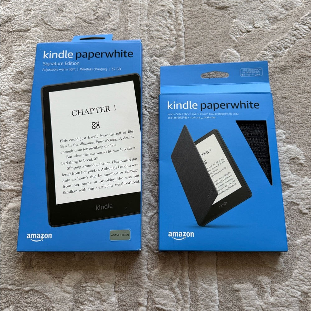 Amazon Kindle paperwhite with case